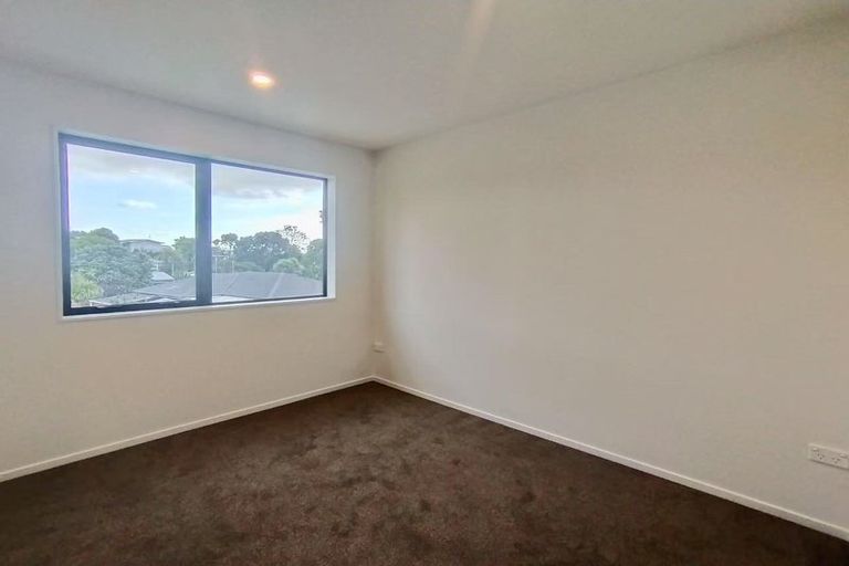 Photo of property in 24 Cosy Place, Howick, Auckland, 2014