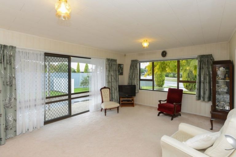 Photo of property in 2 Neagle Place, Greenmeadows, Napier, 4112