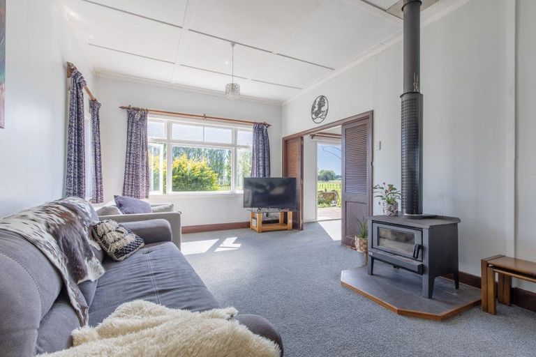 Photo of property in 471 Porangahau Road, Waipukurau, 4282