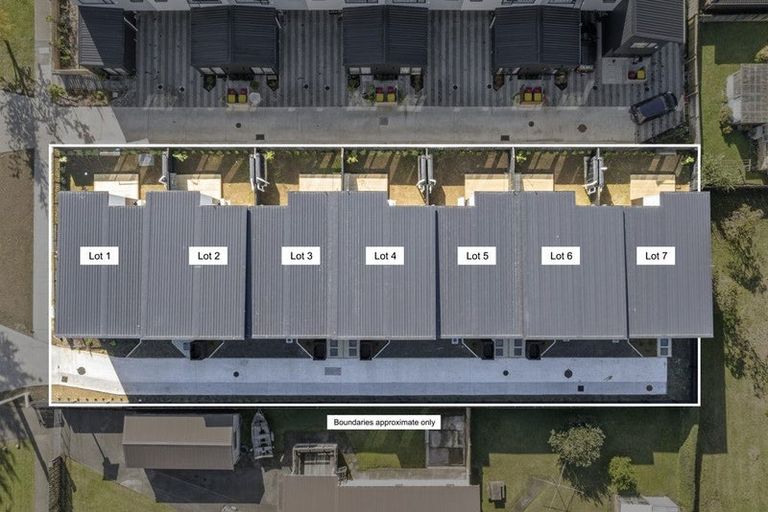 Photo of property in 3/12 William Street, Mangere East, Auckland, 2024