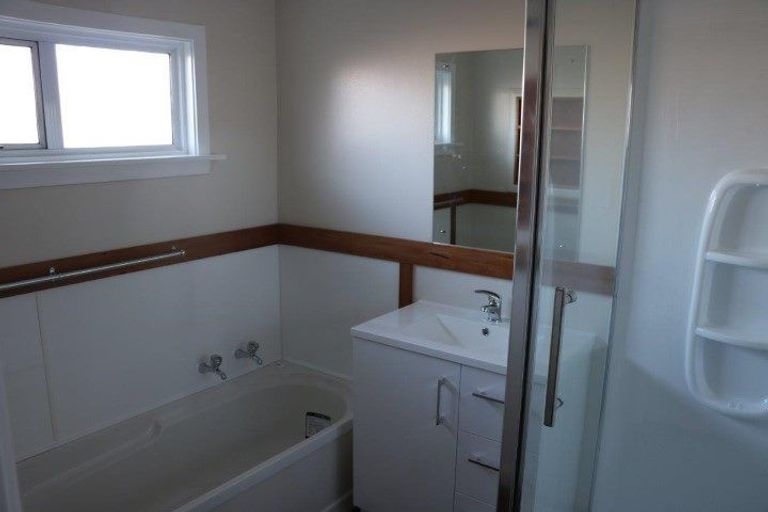 Photo of property in 93 Grahams Road, Burnside, Christchurch, 8041