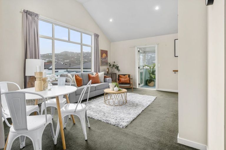 Photo of property in 40b Derwent Street, Island Bay, Wellington, 6023