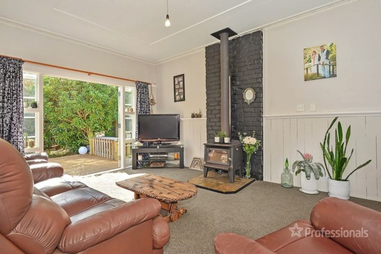 Photo of property in 27 Clifton Avenue, Carterton, 5713