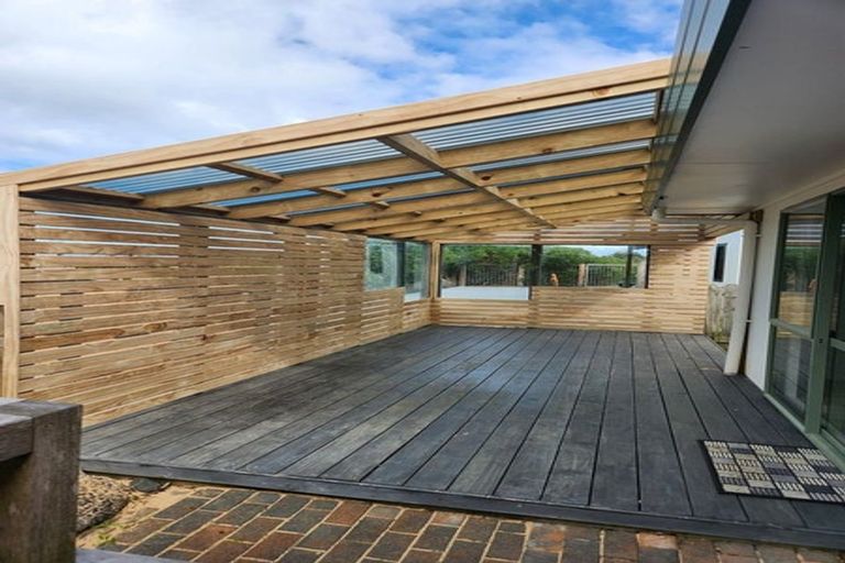 Photo of property in 130 Bream Bay Drive, Ruakaka, 0116