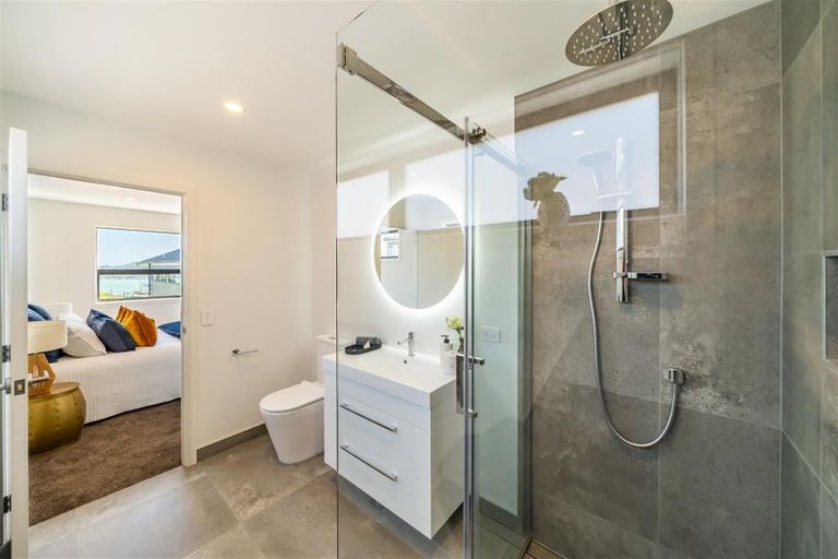 Photo of property in 37a Waitaria Terrace, Aotea, Porirua, 5024