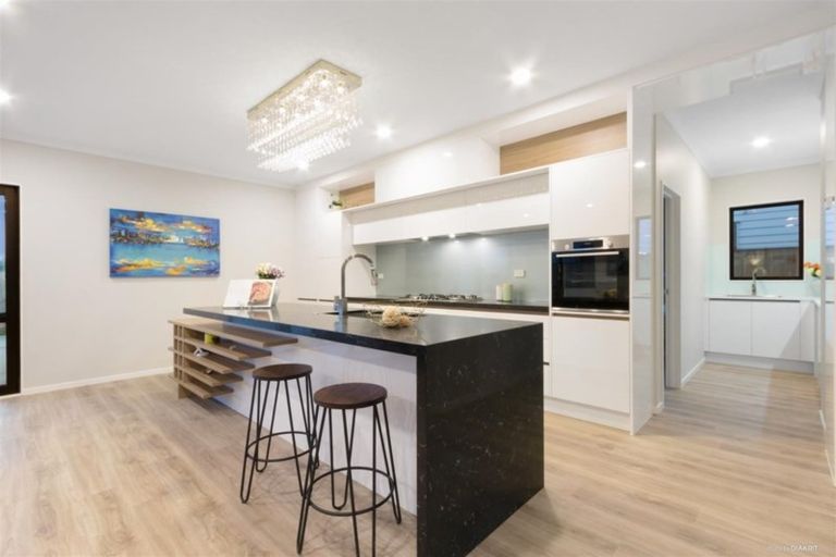 Photo of property in 13 Golden Avenue, Flat Bush, Auckland, 2019