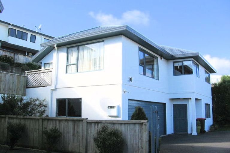 Photo of property in 9a Swinford Crescent, Johnsonville, Wellington, 6037