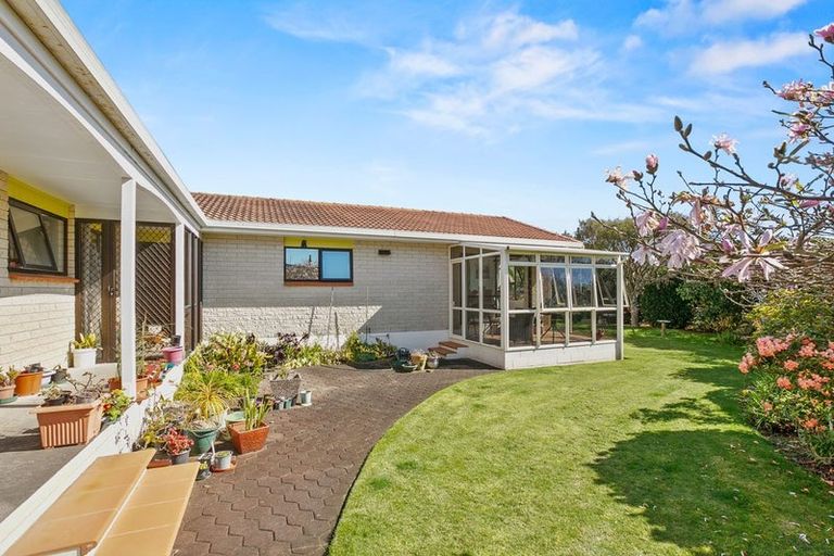 Photo of property in 53 Mcfarlane Street, Oakura, 4314