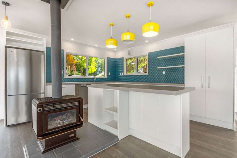 Photo of property in 35 Adams Road, Thornton Bay, Thames, 3575