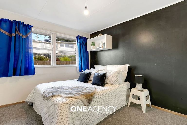 Photo of property in 183 Helston Road, Paparangi, Wellington, 6037