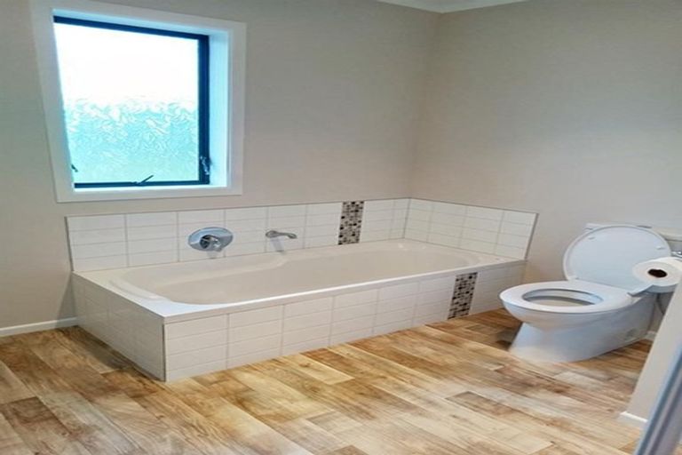 Photo of property in 34 Hendon Road, Fairview Downs, Hamilton, 3214