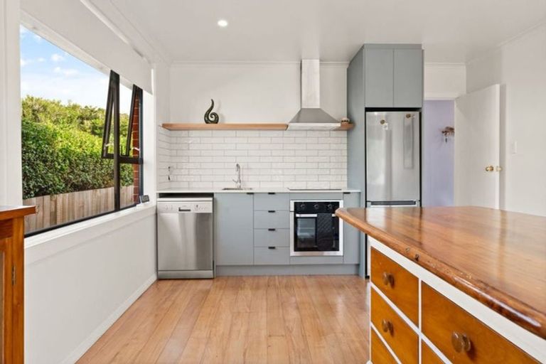 Photo of property in 332 Tomahawk Road, Ocean Grove, Dunedin, 9013