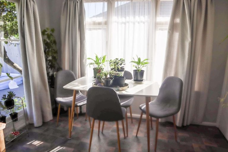 Photo of property in 3 Barclay Place, Burwood, Christchurch, 8061