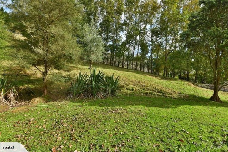 Photo of property in 515 Upper Waiwera Road, Puhoi, Silverdale, 0994