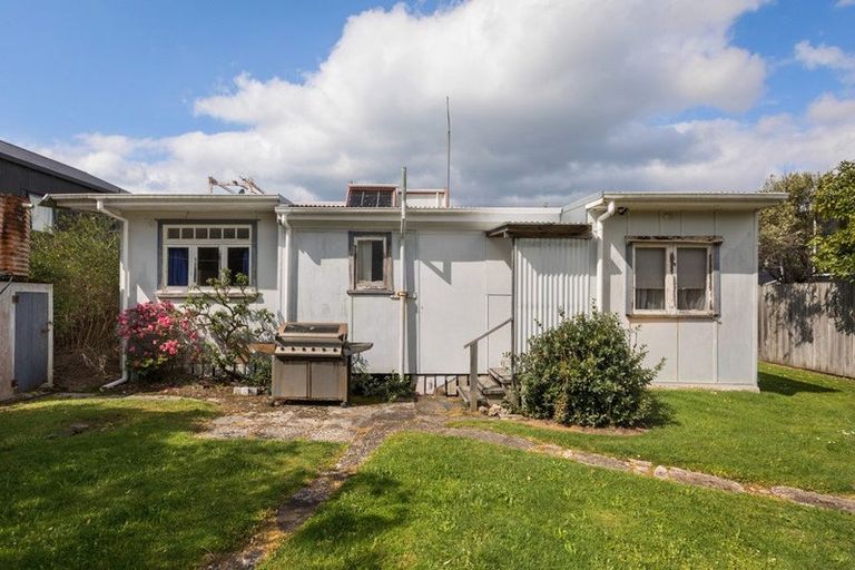 Photo of property in 22 Dillon Street, Waihi Beach, 3611