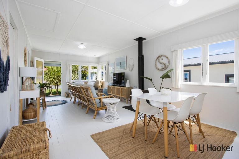 Photo of property in 18 Marine Avenue, Waihi Beach, 3611