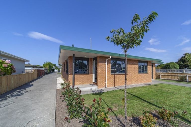 Photo of property in 1/24 King Street, Taradale, Napier, 4112
