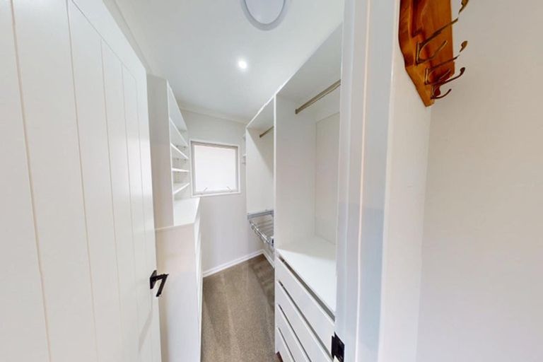 Photo of property in 3 Norna Grove, Waikawa Beach, Levin, 5573