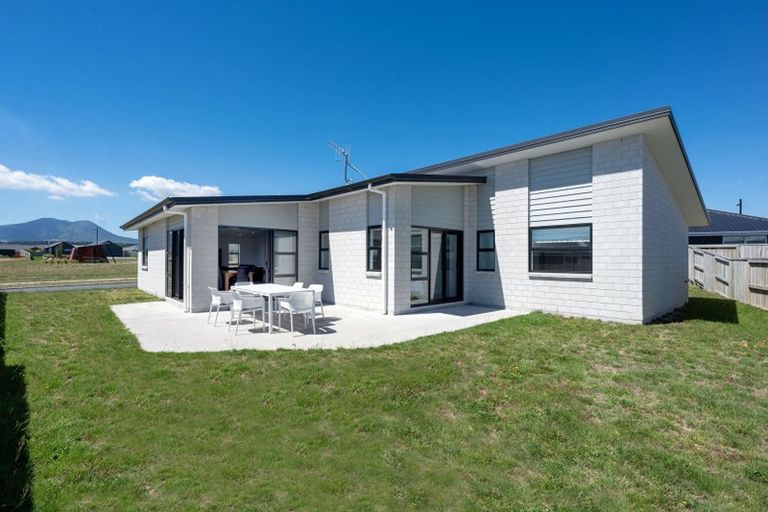 Photo of property in 4 Puna Rise, Wharewaka, Taupo, 3330