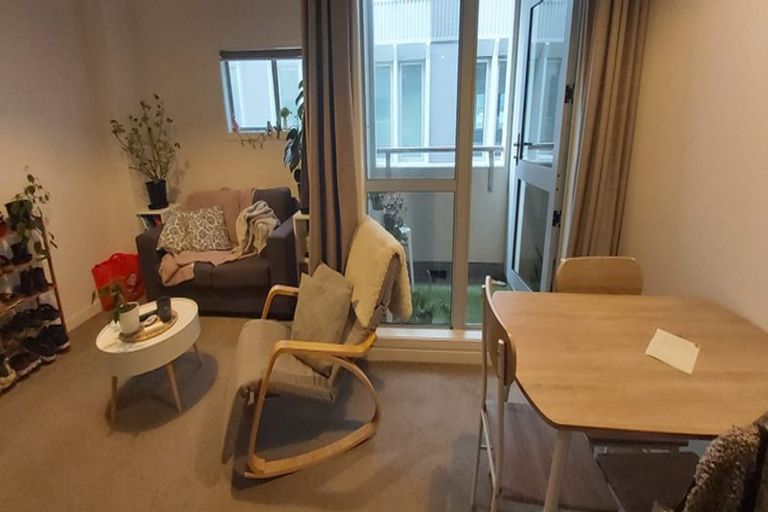 Photo of property in Dixonlane Apartments, 8/7 Feltex Lane, Te Aro, Wellington, 6011