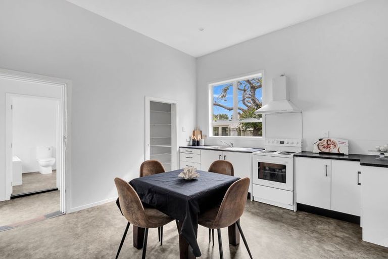 Photo of property in 55 Carlton Avenue, Gonville, Whanganui, 4501