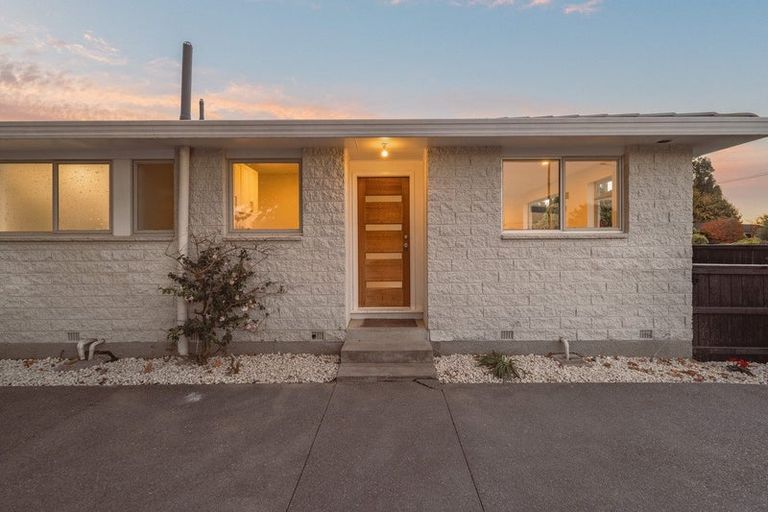 Photo of property in 59 Halswell Junction Road, Halswell, Christchurch, 8025