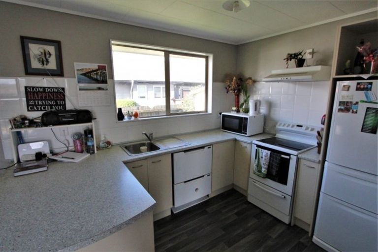 Photo of property in 14 Bedford Place, Tokoroa, 3420