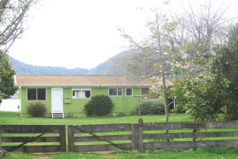 Photo of property in 19 Steep Street, Lake Okareka, Rotorua, 3076