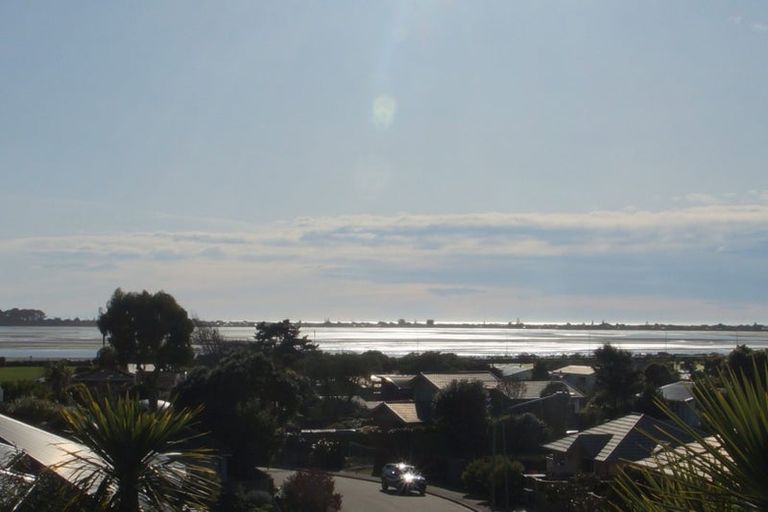 Photo of property in 44a Aratoro Place, Mount Pleasant, Christchurch, 8081