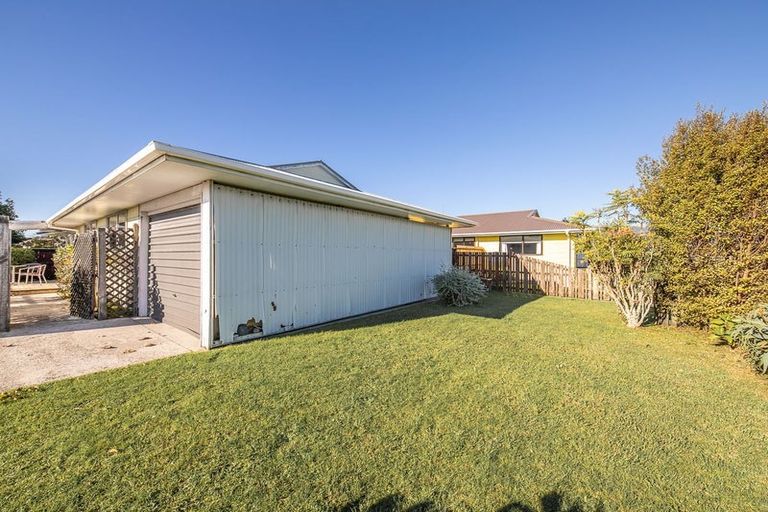 Photo of property in 143 Queen Street, Westport, 7825