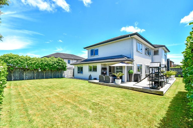Photo of property in 10 Bayvista Drive, Karaka, Papakura, 2113