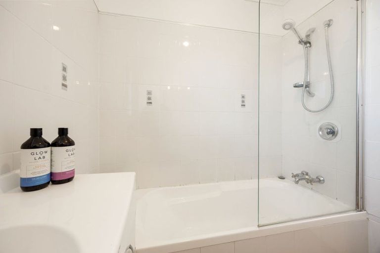 Photo of property in 1/480 Cambridge Road, Te Awamutu, 3800