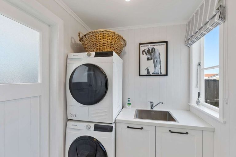 Photo of property in 73 Oxford Road, Springvale, Whanganui, 4501