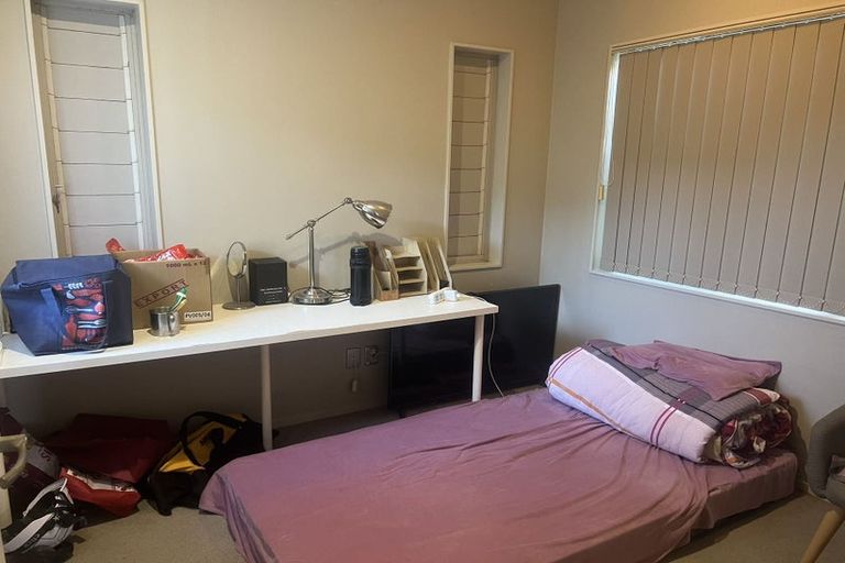 Photo of property in 12 Northbrook Close, Greenhithe, Auckland, 0632