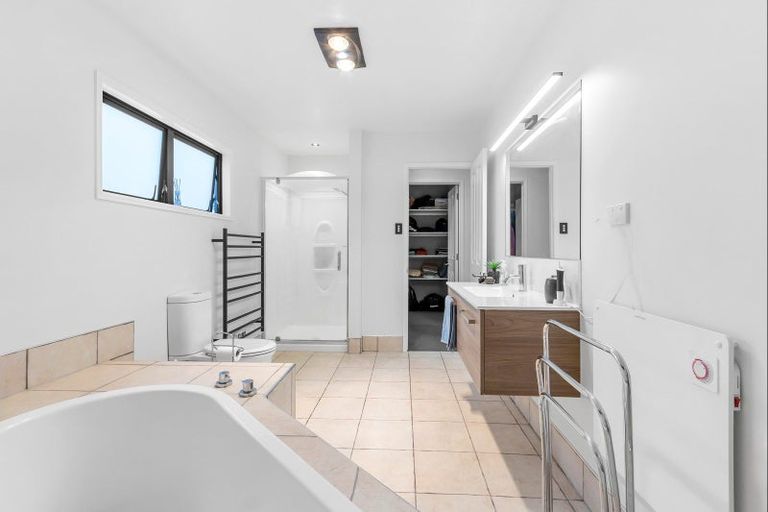 Photo of property in 96 Panorama Drive, Welcome Bay, Tauranga, 3175