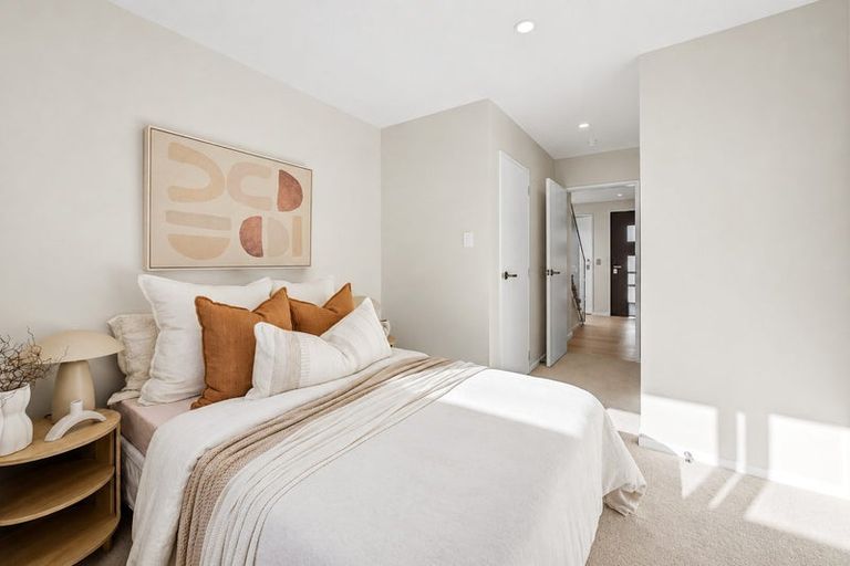 Photo of property in 17 Rock Isle Road, Torbay, Auckland, 0630