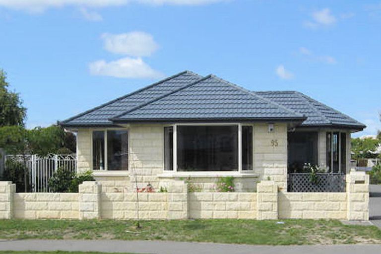 Photo of property in 93 Rolleston Drive, Rolleston, 7614