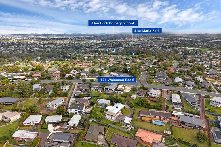 Photo of property in 131 Waimumu Road, Massey, Auckland, 0614
