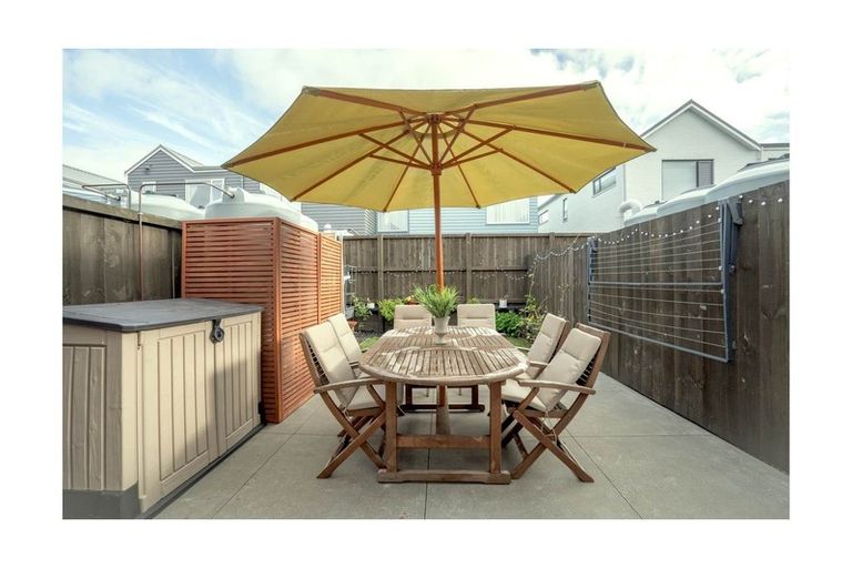 Photo of property in 45 Glidepath Road, Hobsonville, Auckland, 0616