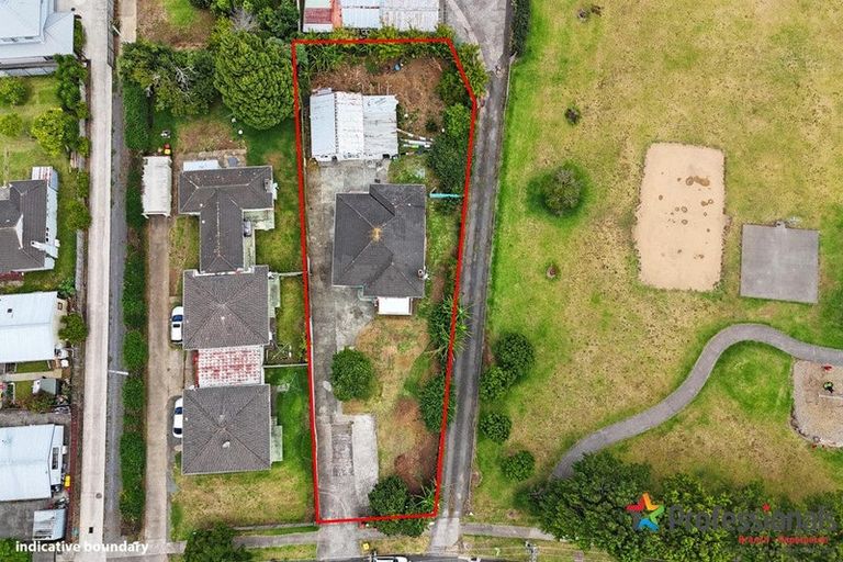 Photo of property in 46 Vine Street, Mangere East, Auckland, 2024