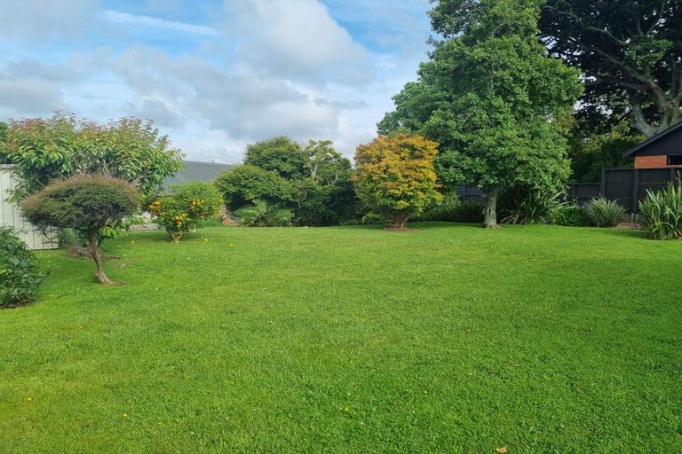 Photo of property in 425 Carrington Street, Upper Vogeltown, New Plymouth, 4310