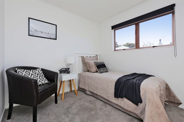 Photo of property in 4/608 Grays Road, Mahora, Hastings, 4120