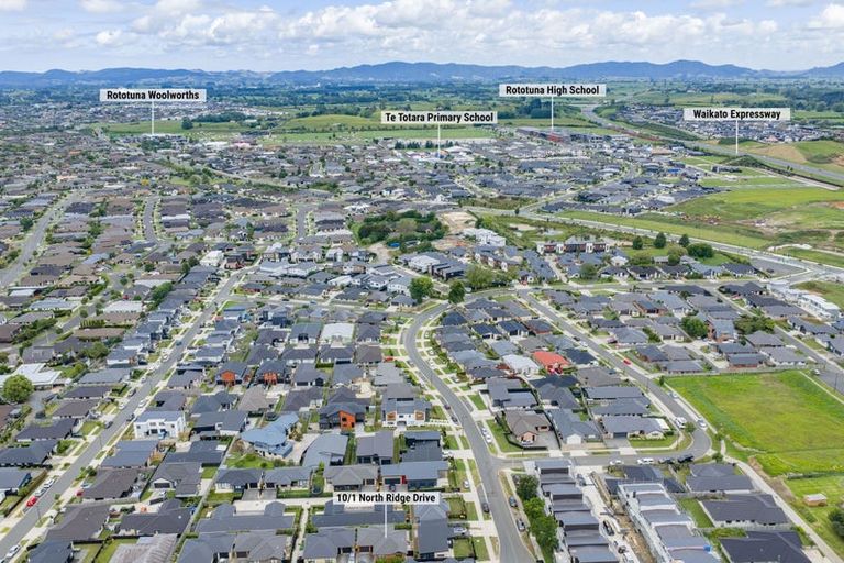 Photo of property in 10/1 North Ridge Drive, Rototuna North, Hamilton, 3281