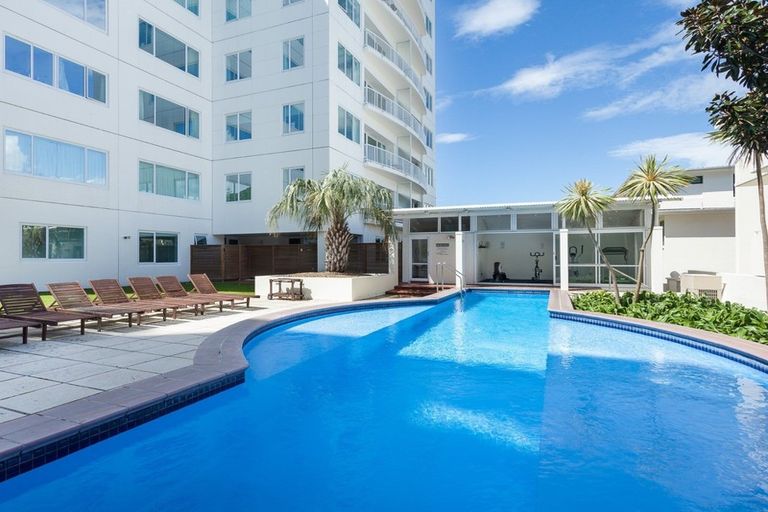 Photo of property in Beaumont Apartments, 10/12 Maunganui Road, Mount Maunganui, 3116
