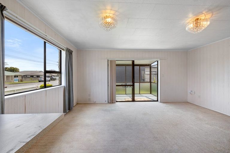 Photo of property in 151a Carrington Street, Lower Vogeltown, New Plymouth, 4310