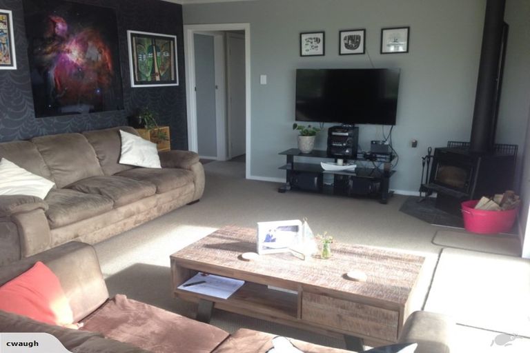 Photo of property in 86 Awanui Street, Merrilands, New Plymouth, 4312