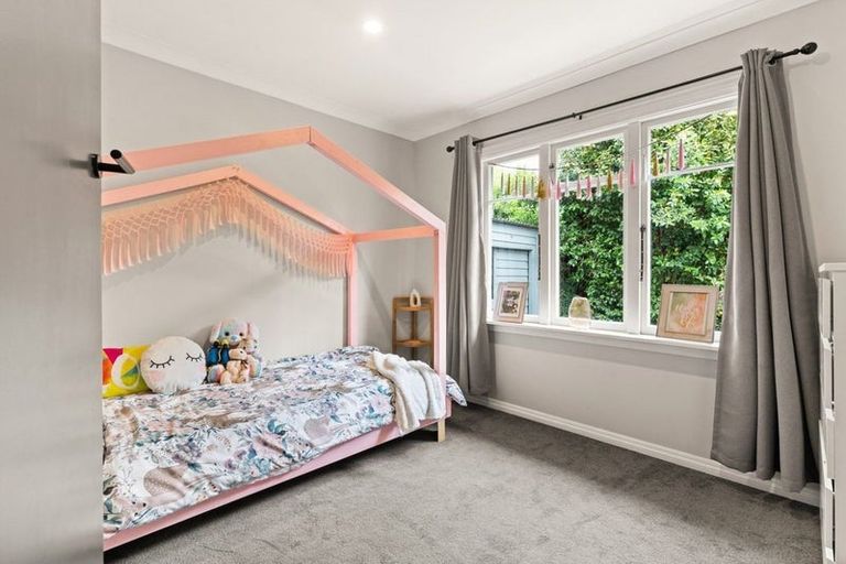 Photo of property in 2a Watson Street, Green Island, Dunedin, 9018