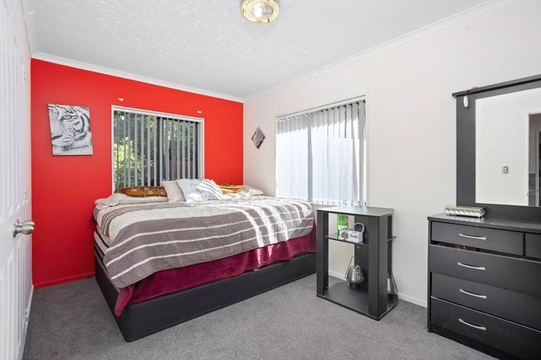 Photo of property in 26 The Enclave, Totara Heights, Auckland, 2105