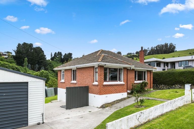Photo of property in 3 Corbett Street, Green Island, Dunedin, 9018