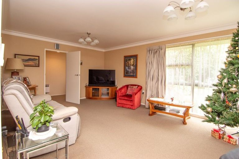 Photo of property in 39 Carter Crescent, Awapuni, Palmerston North, 4412
